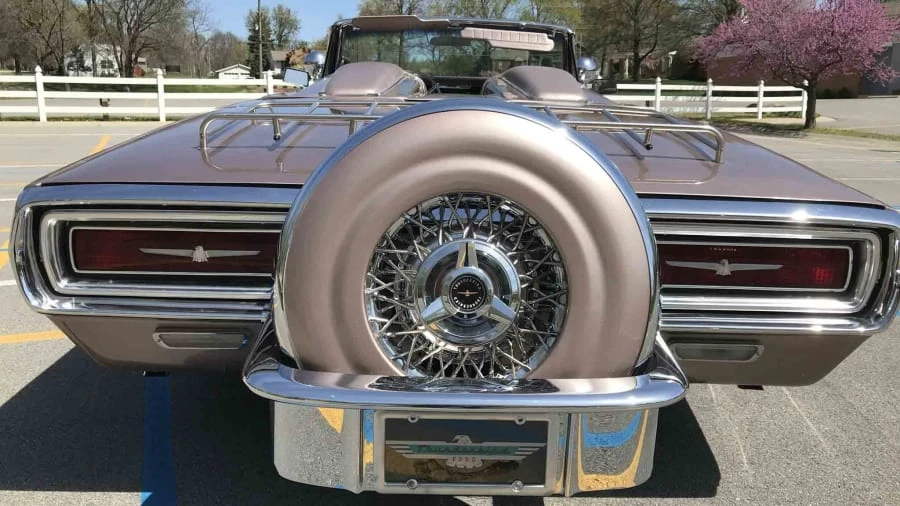 1964 Ford Thunderbird 4th Gen - Image 15 of 16