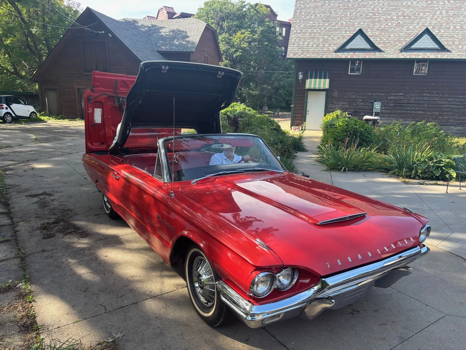 1964 Ford Thunderbird 4th Gen - Image 18 of 31