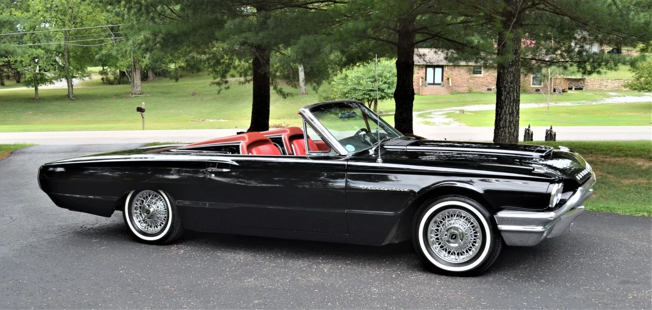 1964 Ford Thunderbird 4th Gen - Image 16 of 31