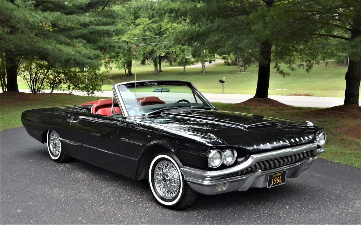 1964 Ford Thunderbird 4th Gen - Image 14 of 31