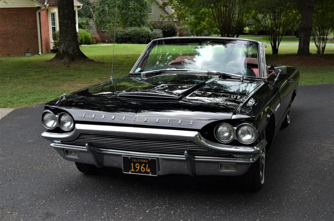 1964 Ford Thunderbird 4th Gen - Image 12 of 31