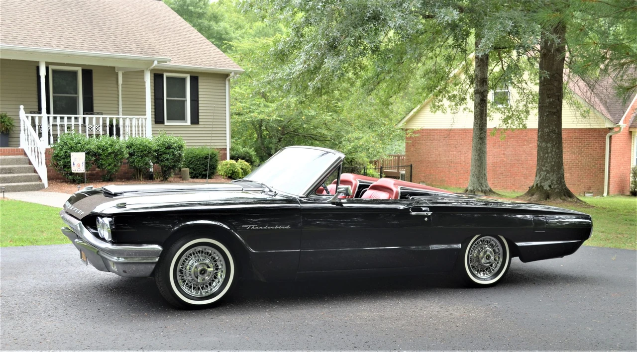 1964 Ford Thunderbird 4th Gen - Image 11 of 31
