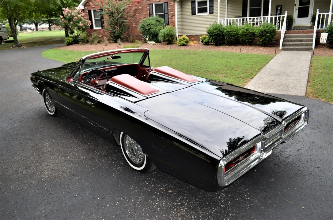 1964 Ford Thunderbird 4th Gen - Image 22 of 31