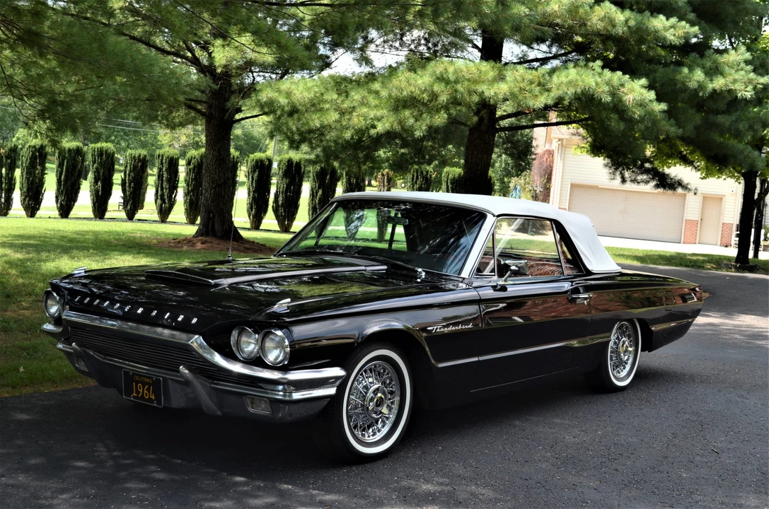 1964 Ford Thunderbird 4th Gen - Image 3 of 31