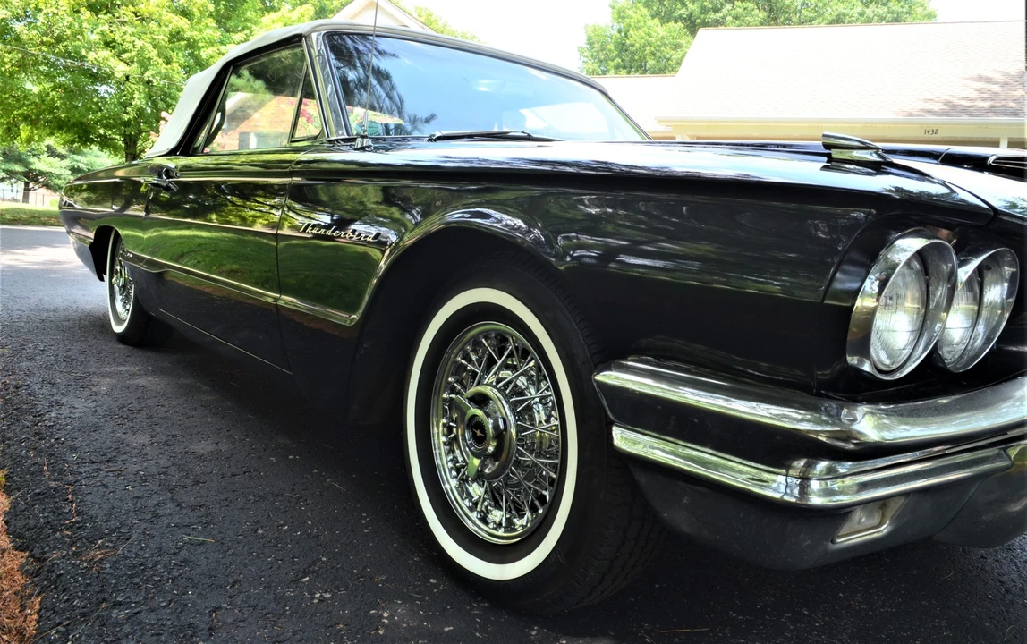 1964 Ford Thunderbird 4th Gen - Image 28 of 31