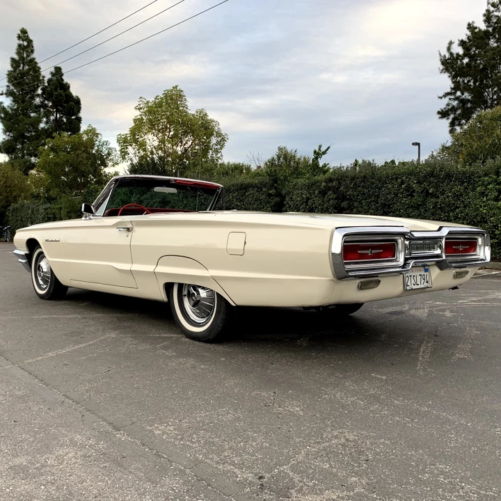 1964 Ford Thunderbird 4th Gen - Image 7 of 31