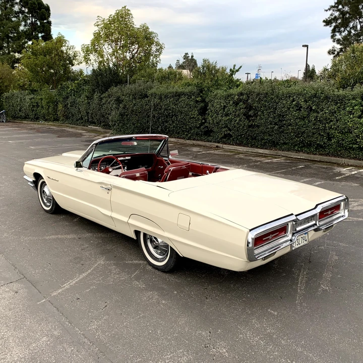 1964 Ford Thunderbird 4th Gen - Image 24 of 31