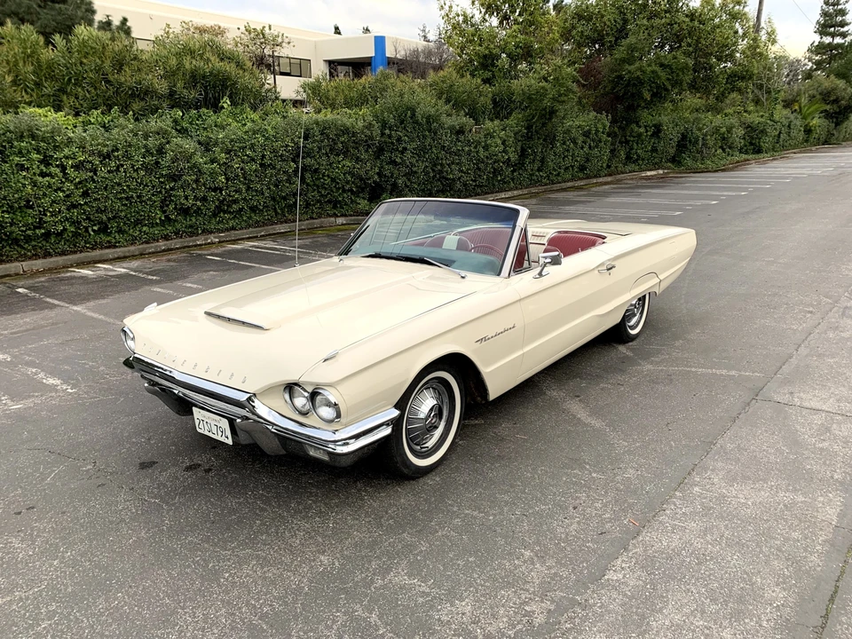 1964 Ford Thunderbird 4th Gen - Image 23 of 31