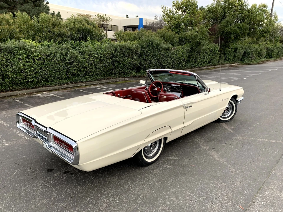 1964 Ford Thunderbird 4th Gen - Image 5 of 31