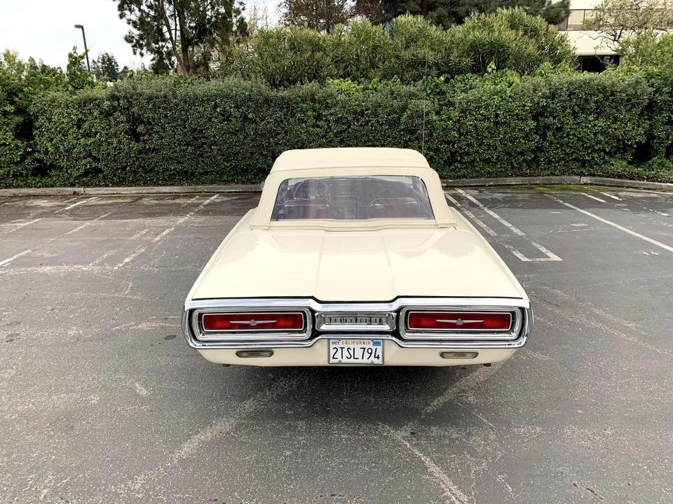 1964 Ford Thunderbird 4th Gen - Image 28 of 31