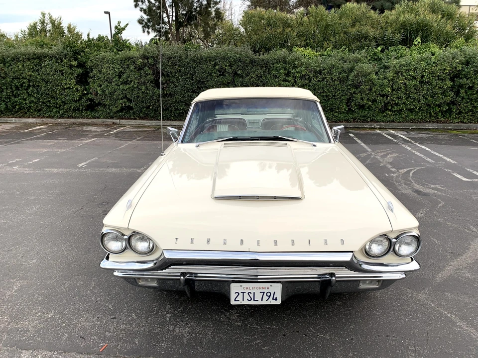 1964 Ford Thunderbird 4th Gen - Image 17 of 31