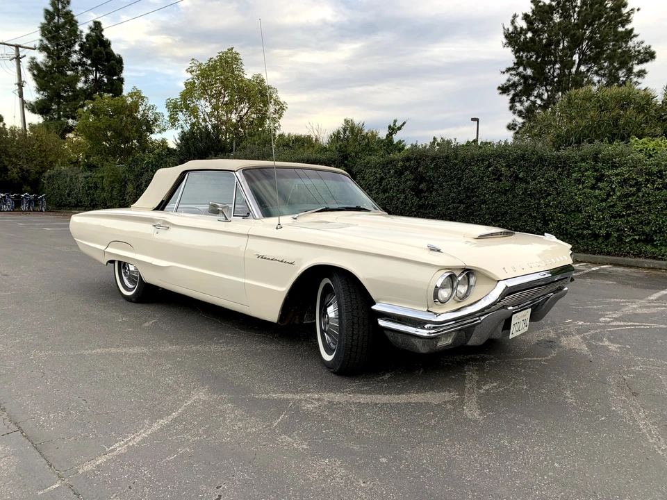 1964 Ford Thunderbird 4th Gen - Image 3 of 31