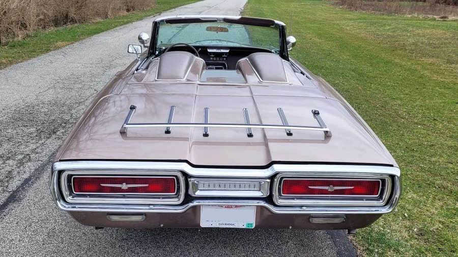 1964 Ford Thunderbird 4th Gen - Image 25 of 28