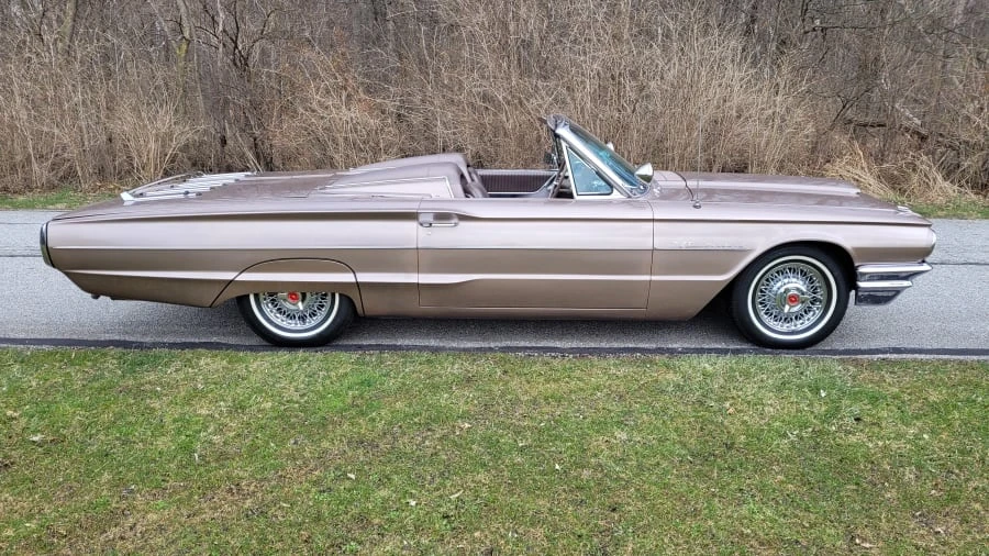 1964 Ford Thunderbird 4th Gen - Image 27 of 28