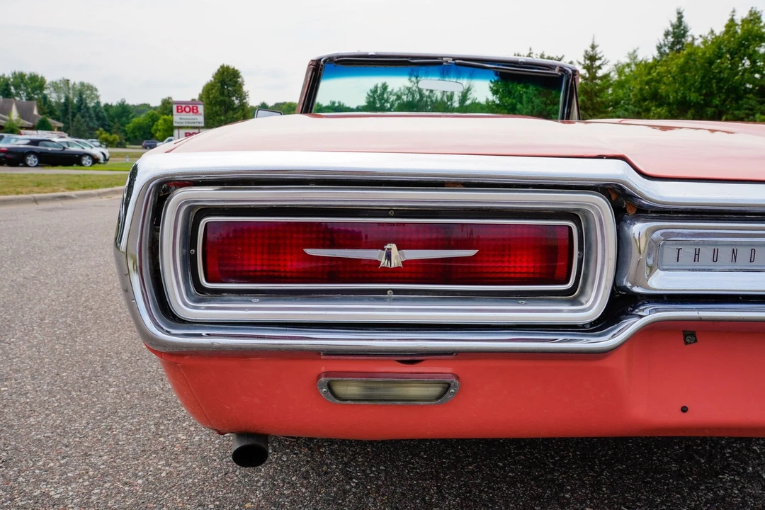 1964 Ford Thunderbird 4th Gen - Image 22 of 31