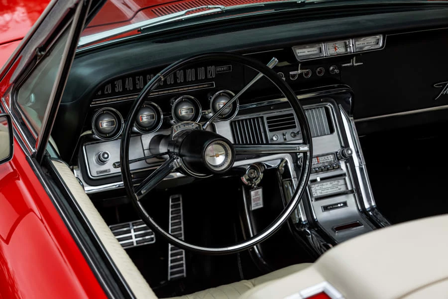1964 Ford Thunderbird 4th Gen - Image 28 of 31