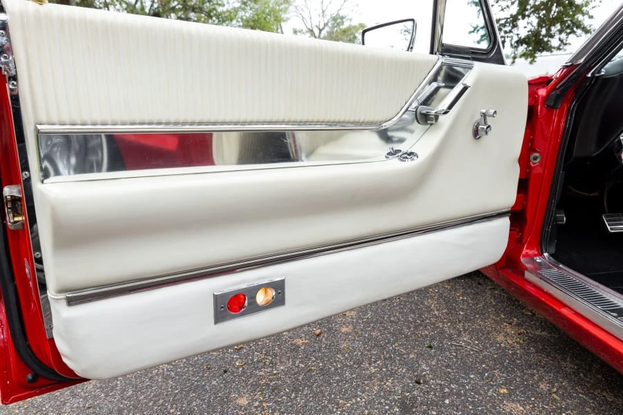 1964 Ford Thunderbird 4th Gen - Image 17 of 31