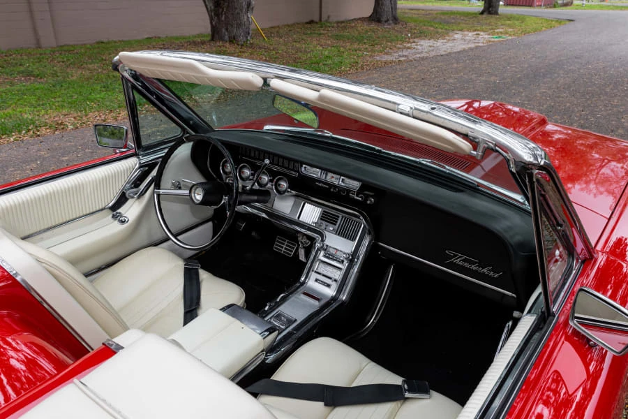 1964 Ford Thunderbird 4th Gen - Image 26 of 31
