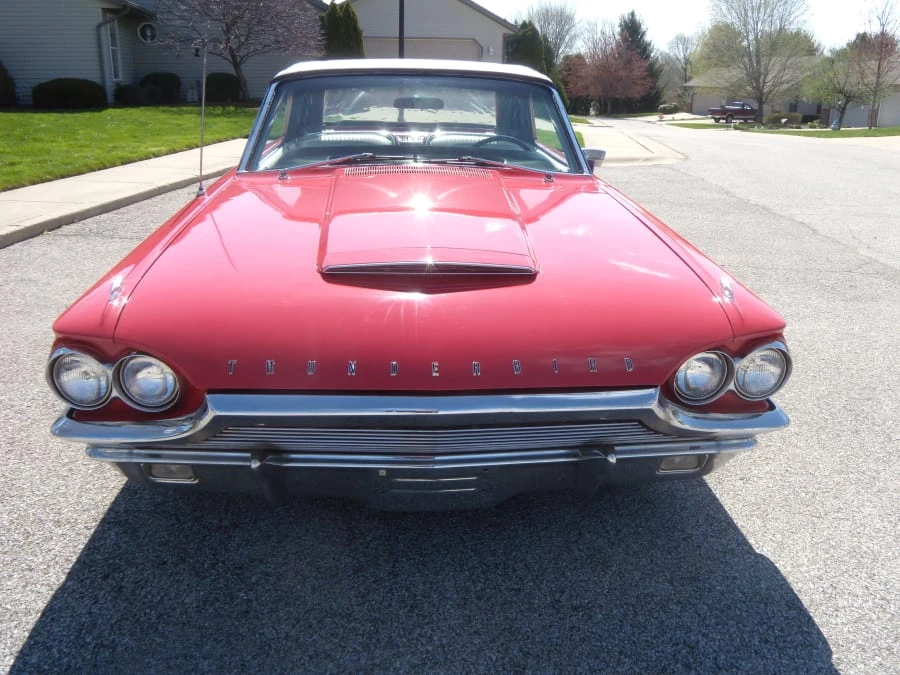 1964 Ford Thunderbird 4th Gen - Image 7 of 8