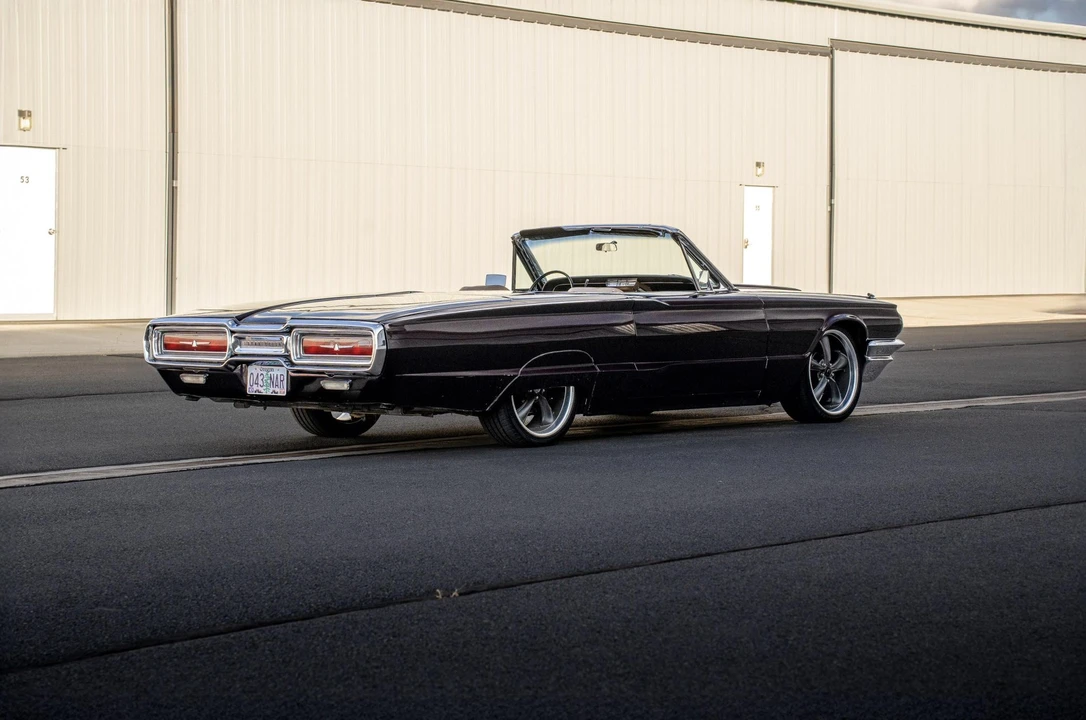 1964 Ford Thunderbird 4th Gen - Image 8 of 31