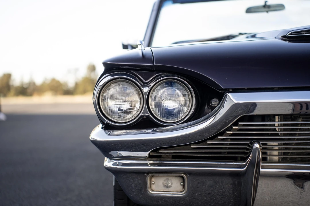 1964 Ford Thunderbird 4th Gen - Image 25 of 31