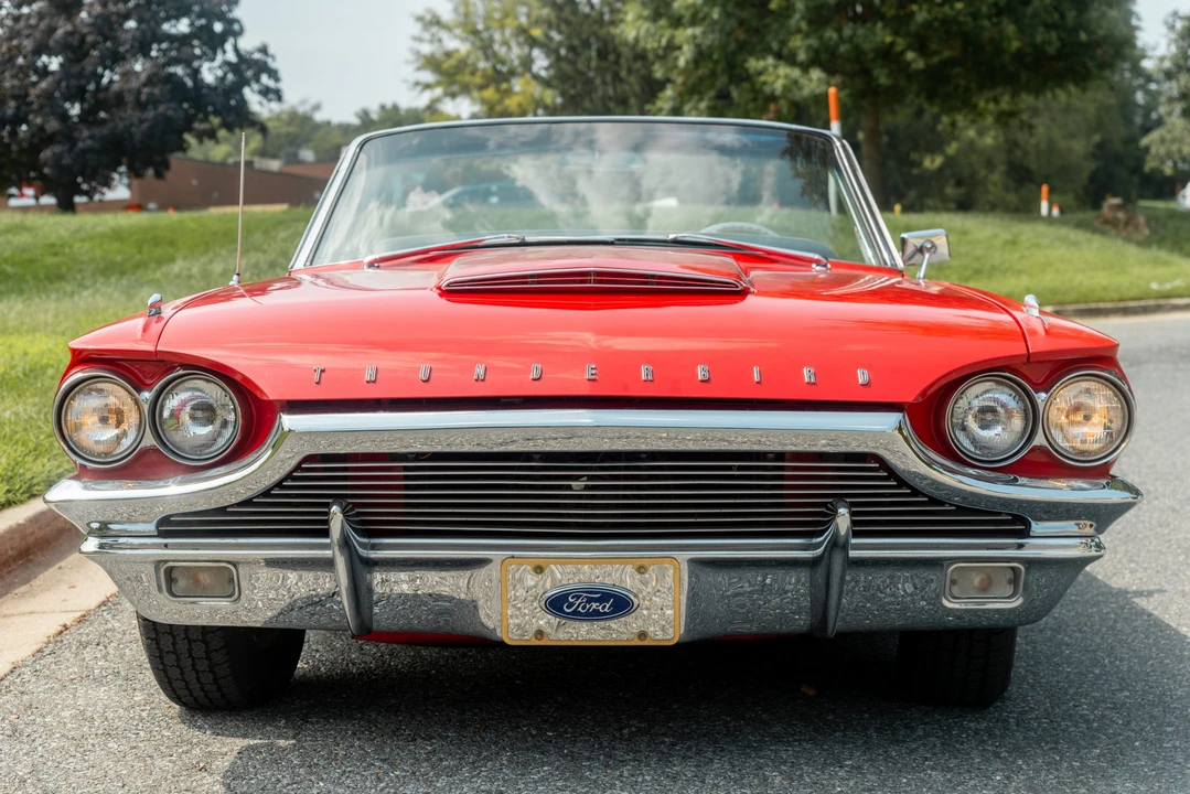 1964 Ford Thunderbird 4th Gen - Image 11 of 31