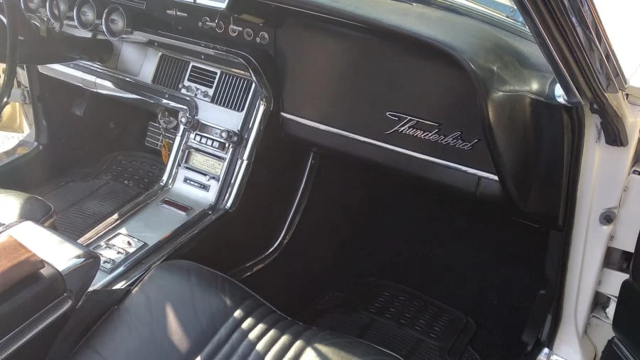 1964 Ford Thunderbird 4th Gen - Image 6 of 8