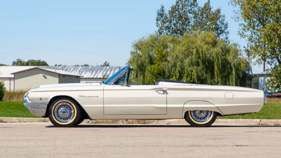 1964 Ford Thunderbird 4th Gen - Image 2 of 12