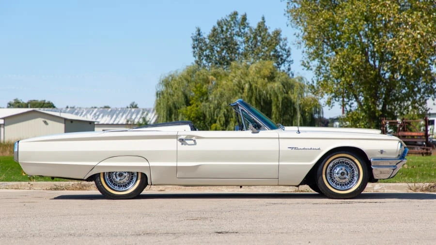 1964 Ford Thunderbird 4th Gen - Image 8 of 12
