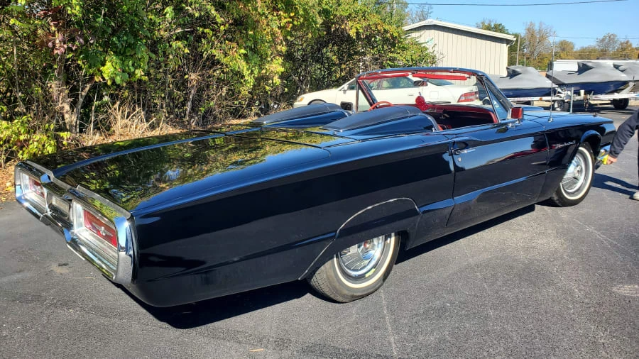 1964 Ford Thunderbird 4th Gen - Image 7 of 31