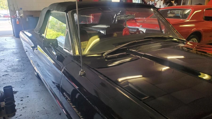 1964 Ford Thunderbird 4th Gen - Image 25 of 31