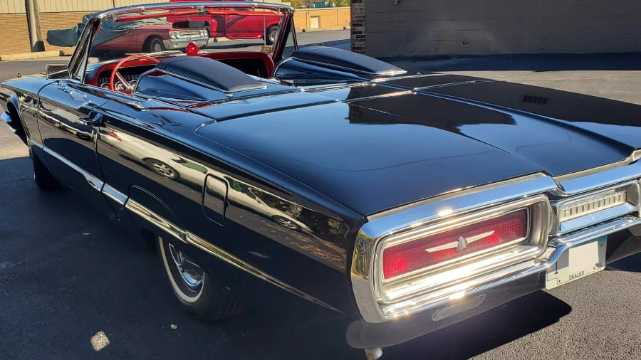1964 Ford Thunderbird 4th Gen - Image 3 of 31