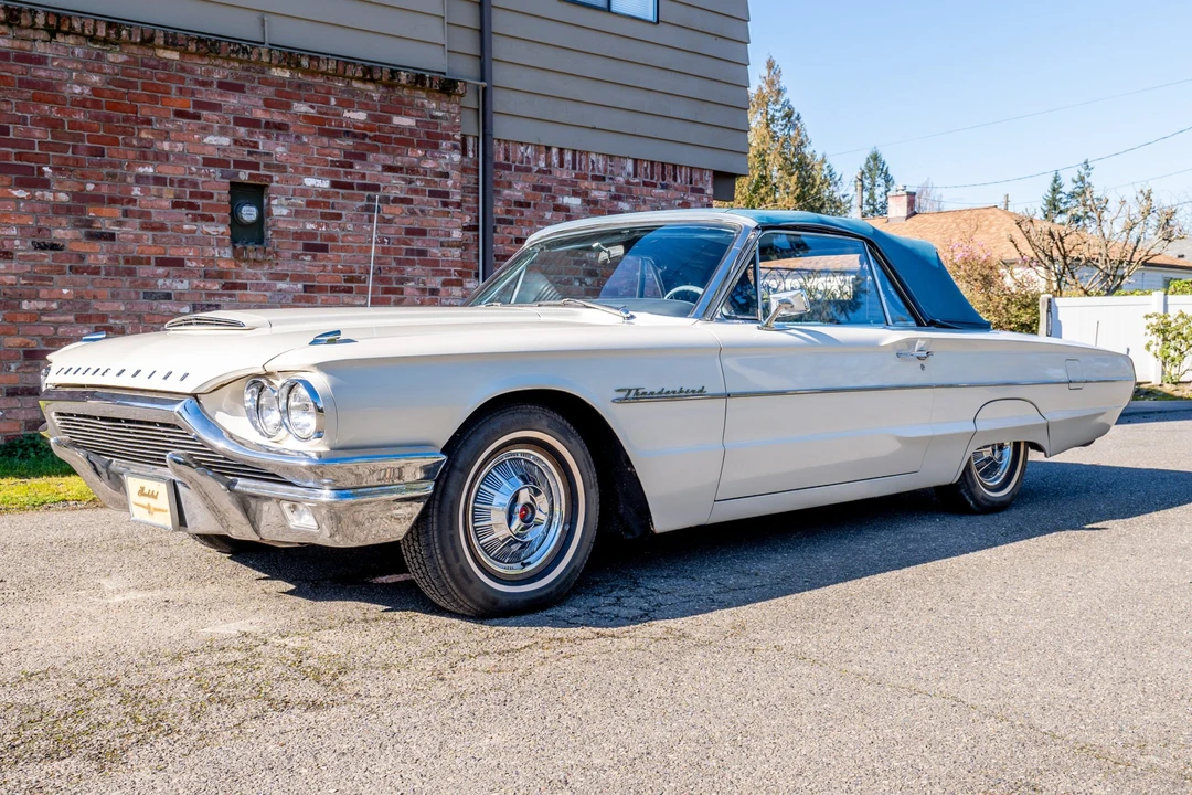 1964 Ford Thunderbird 4th Gen - Image 9 of 31
