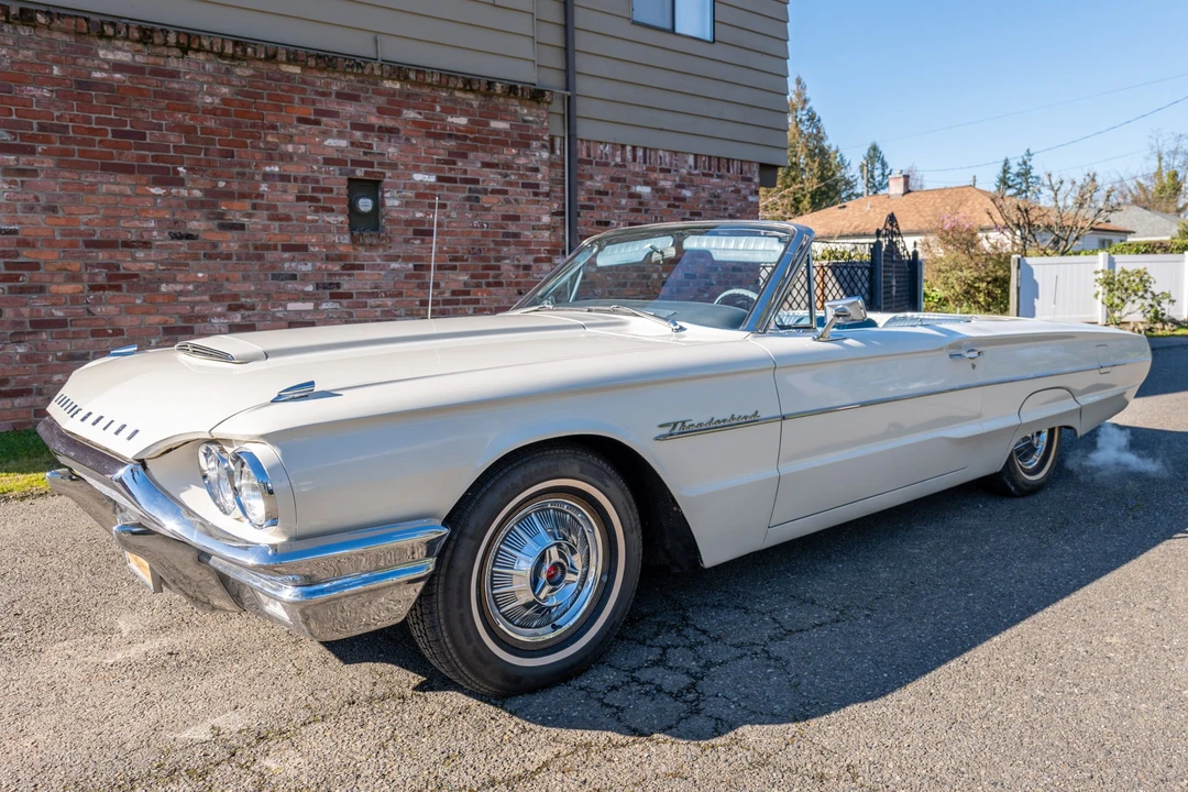 1964 Ford Thunderbird 4th Gen - Image 2 of 31