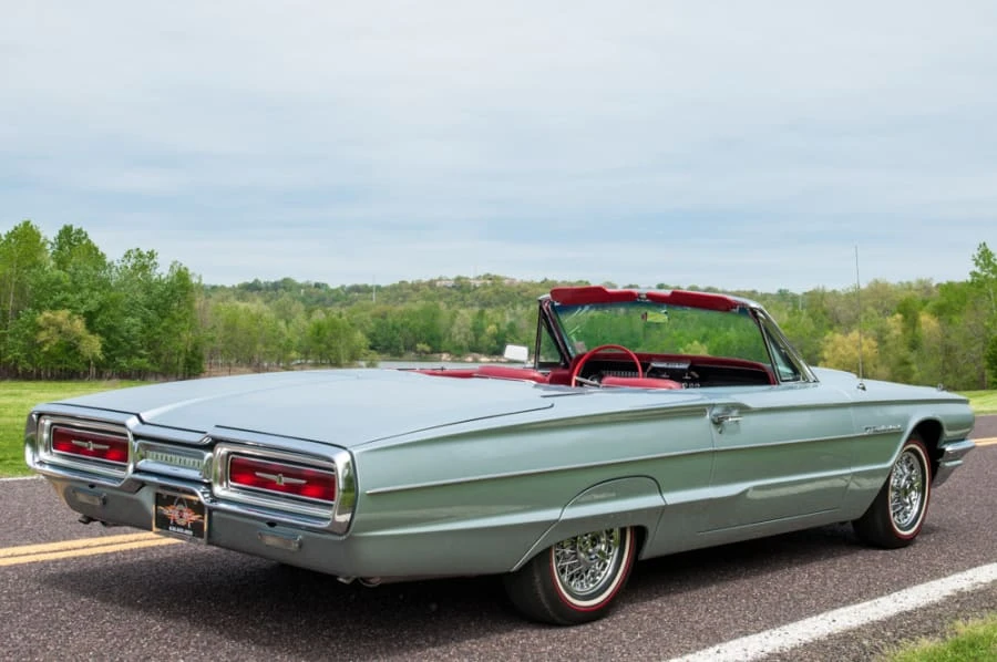 1964 Ford Thunderbird 4th Gen - Image 3 of 7