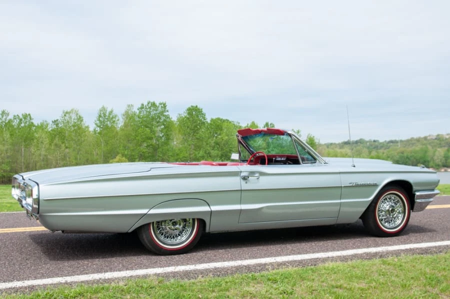 1964 Ford Thunderbird 4th Gen - Image 3 of 5