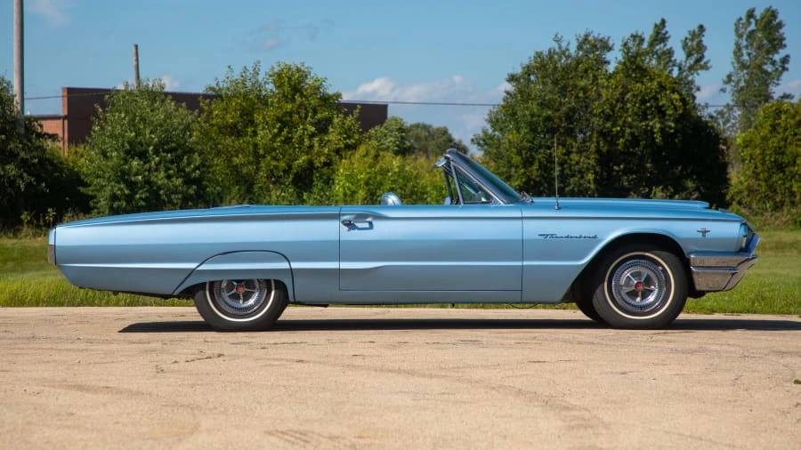 1964 Ford Thunderbird 4th Gen - Image 8 of 12