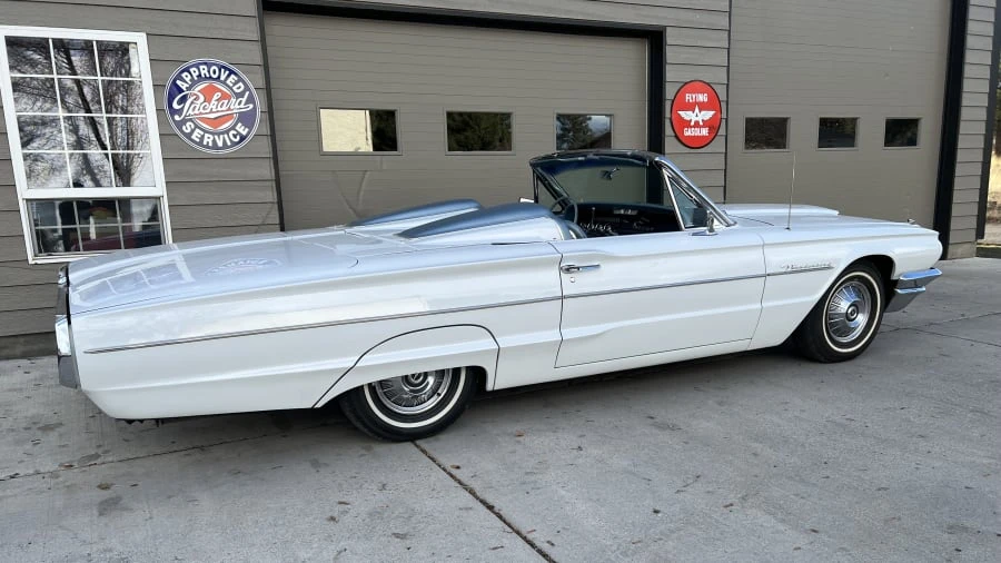 1964 Ford Thunderbird 4th Gen - Image 12 of 24