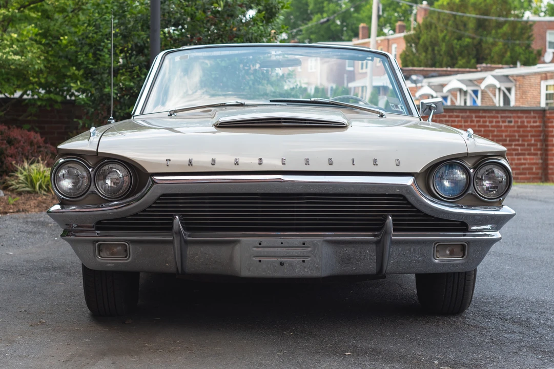 1964 Ford Thunderbird 4th Gen - Image 5 of 31