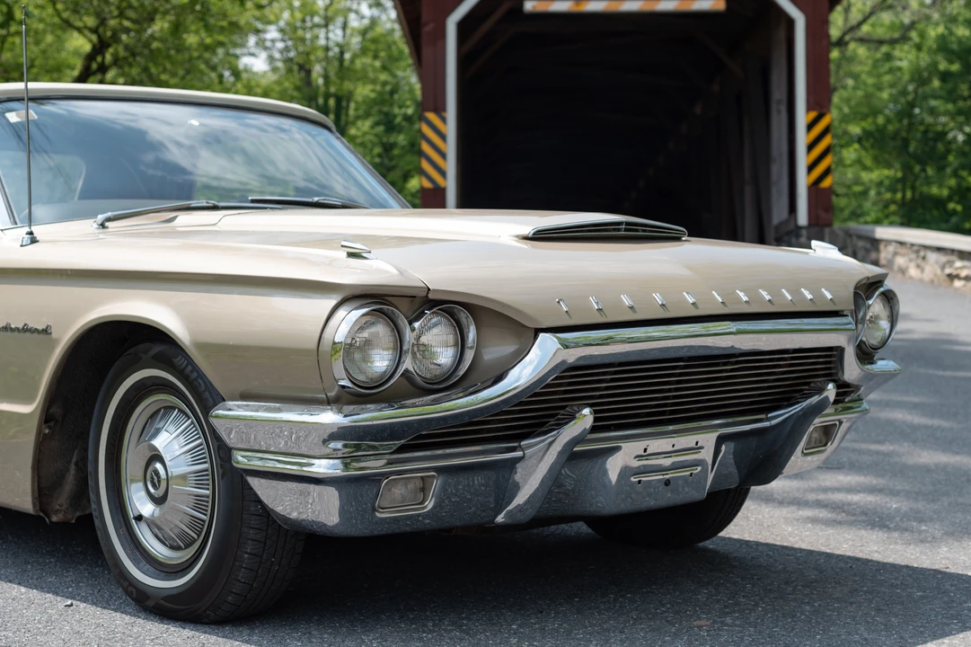 1964 Ford Thunderbird 4th Gen - Image 13 of 31