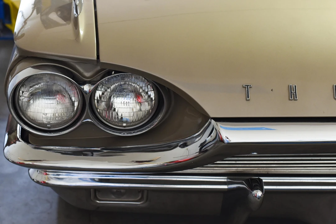 1964 Ford Thunderbird 4th Gen - Image 15 of 31
