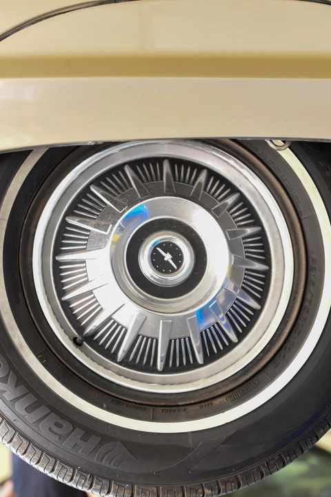 1964 Ford Thunderbird 4th Gen - Image 25 of 31