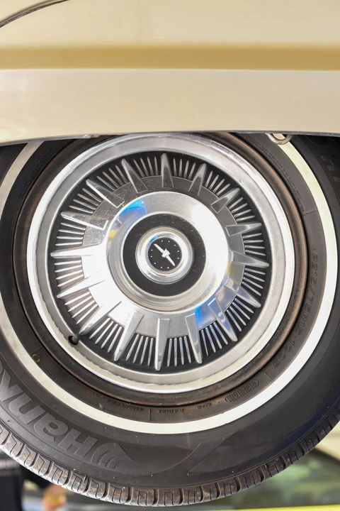 1964 Ford Thunderbird 4th Gen - Image 26 of 31