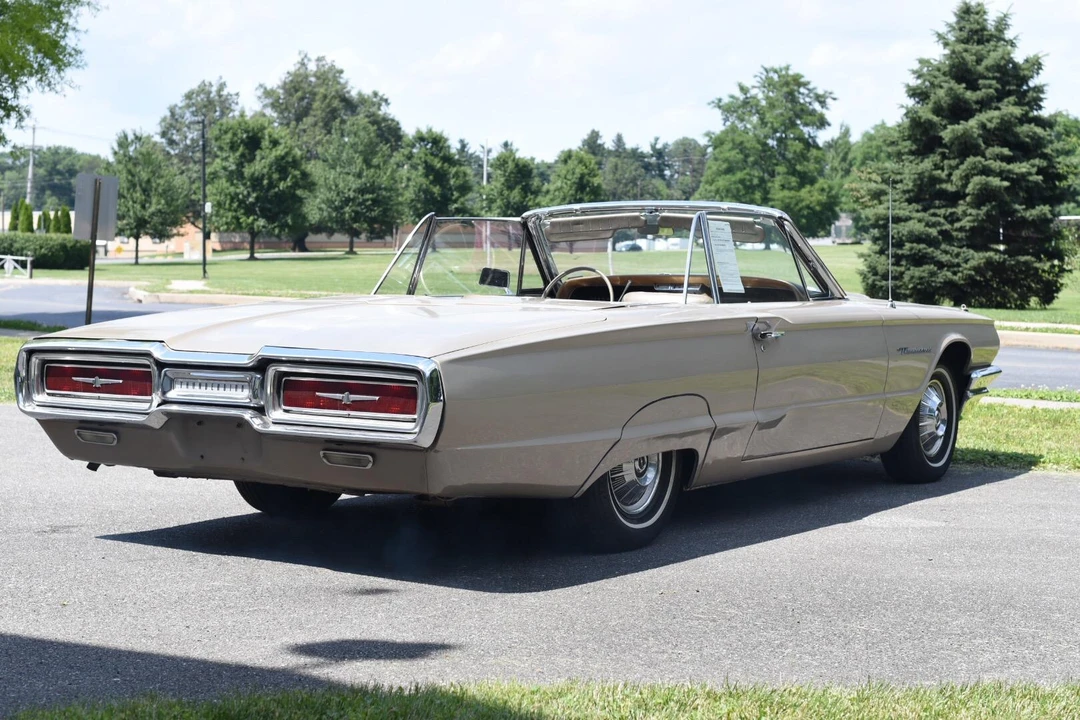 1964 Ford Thunderbird 4th Gen - Image 4 of 31