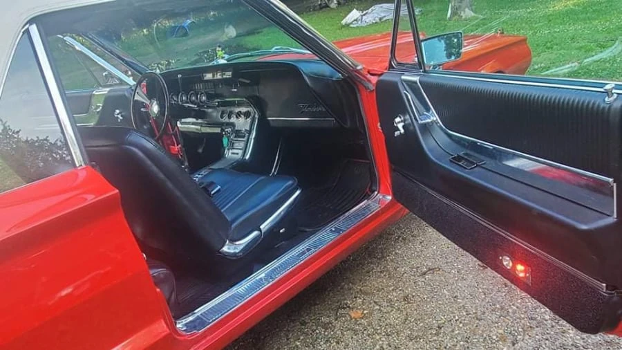 1964 Ford Thunderbird 4th Gen - Image 10 of 16