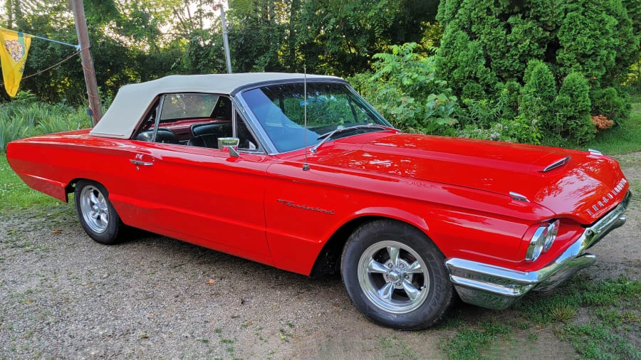 1964 Ford Thunderbird 4th Gen - Image 15 of 16