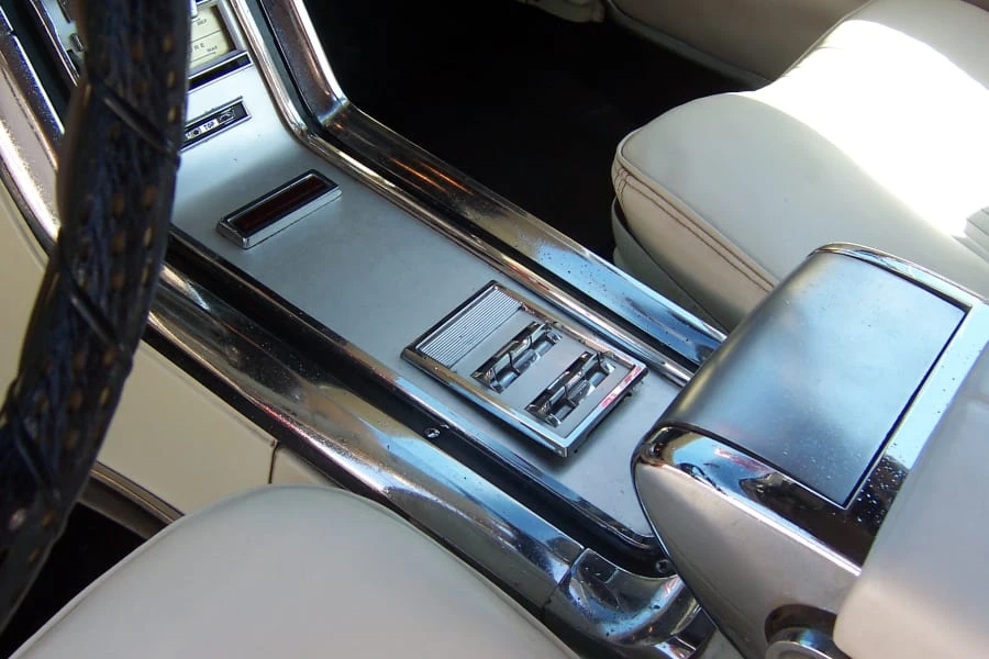 1964 Ford Thunderbird 4th Gen - Image 3 of 8