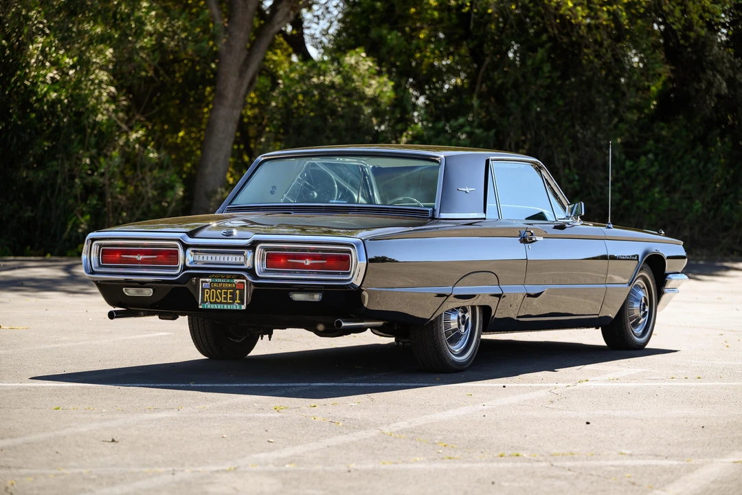 1964 Ford Thunderbird 4th Gen - Image 23 of 31