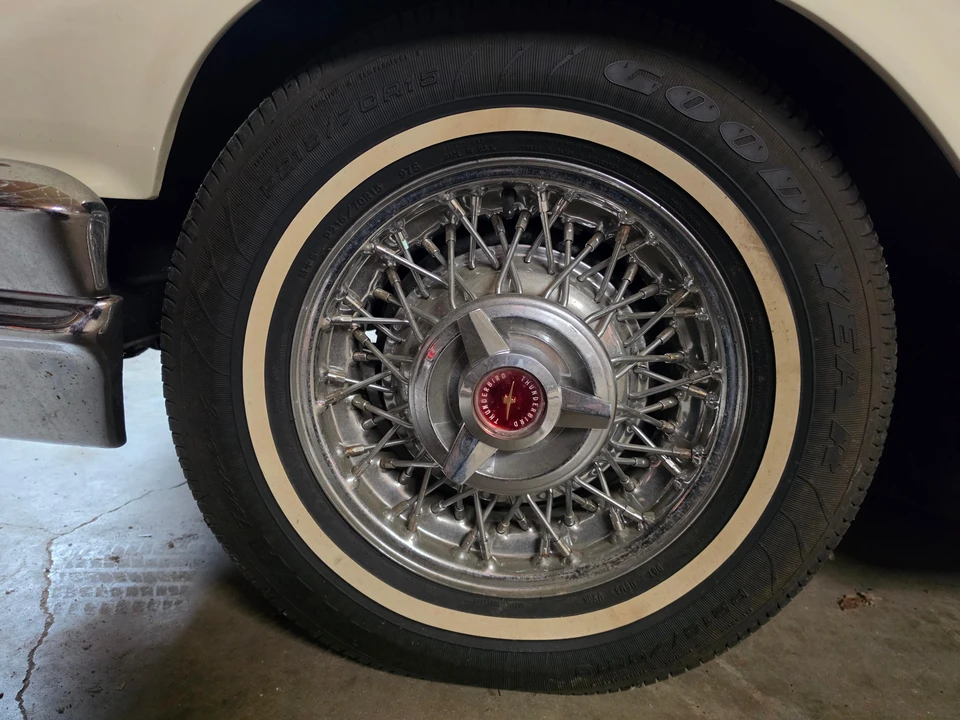 1964 Ford Thunderbird 4th Gen - Image 21 of 31