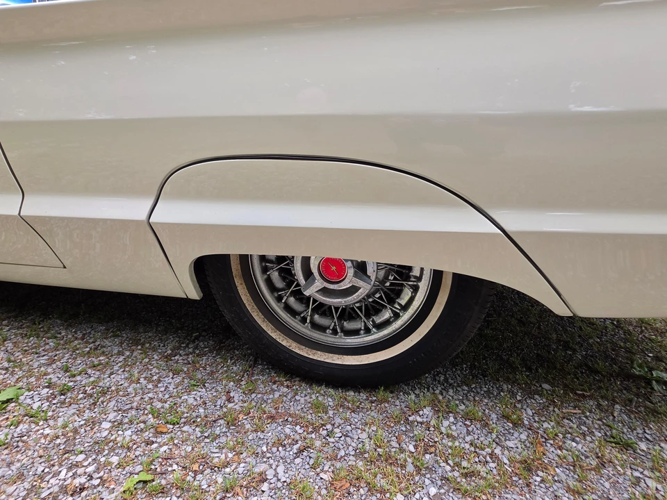 1964 Ford Thunderbird 4th Gen - Image 18 of 31